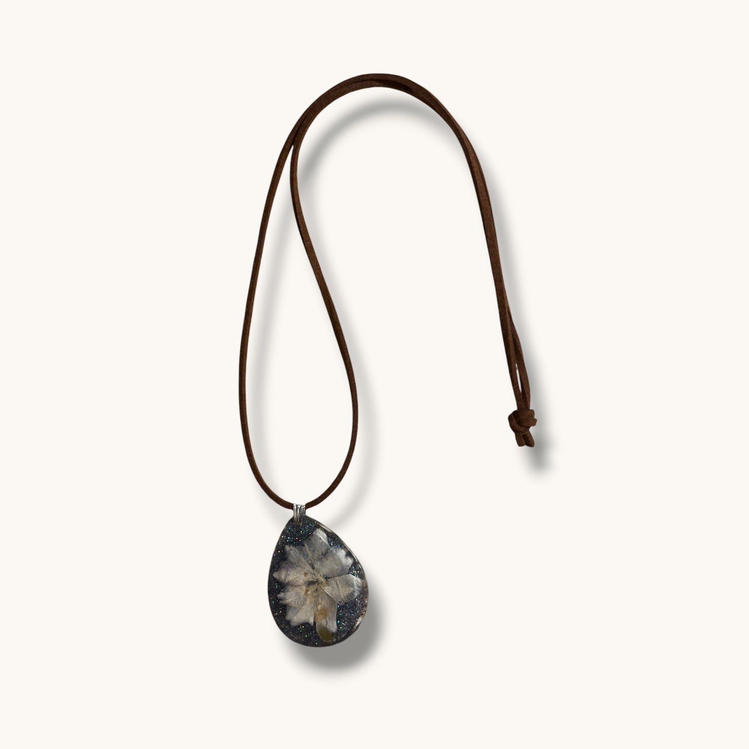 Real Flower in Resin Necklace handmade - Made by Saloly