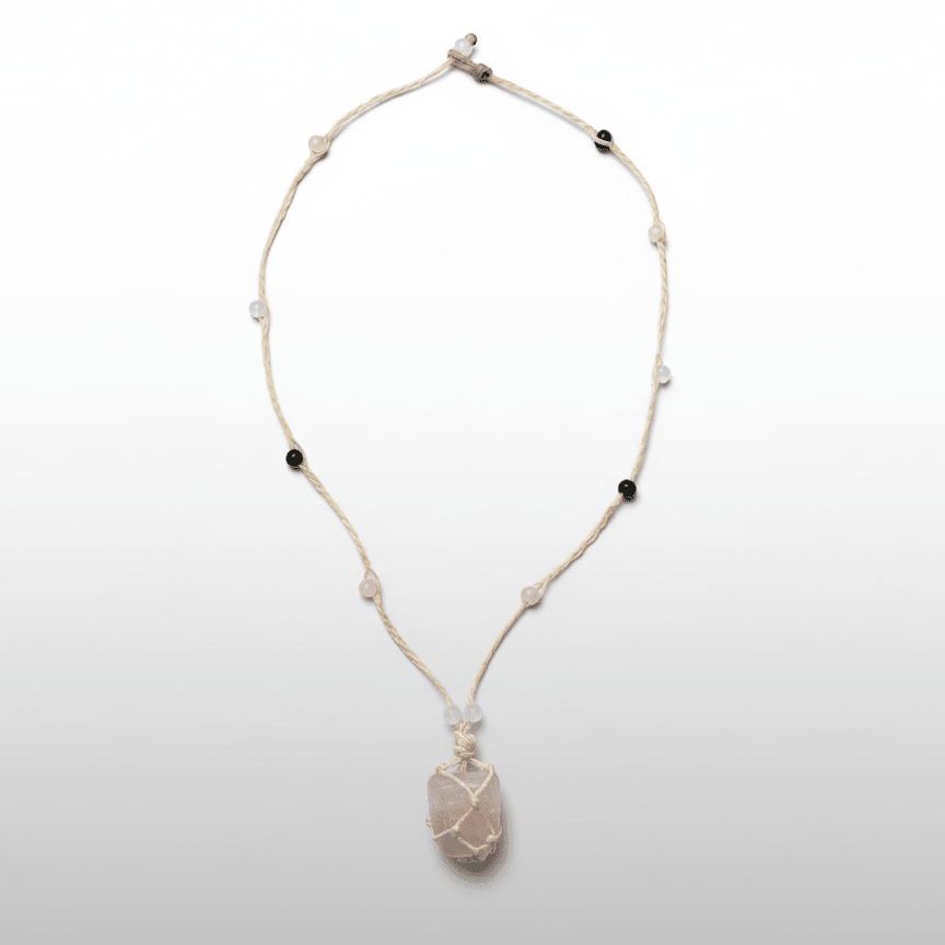 Real Stone With Hippie Necklace handmade - Made by Saloly