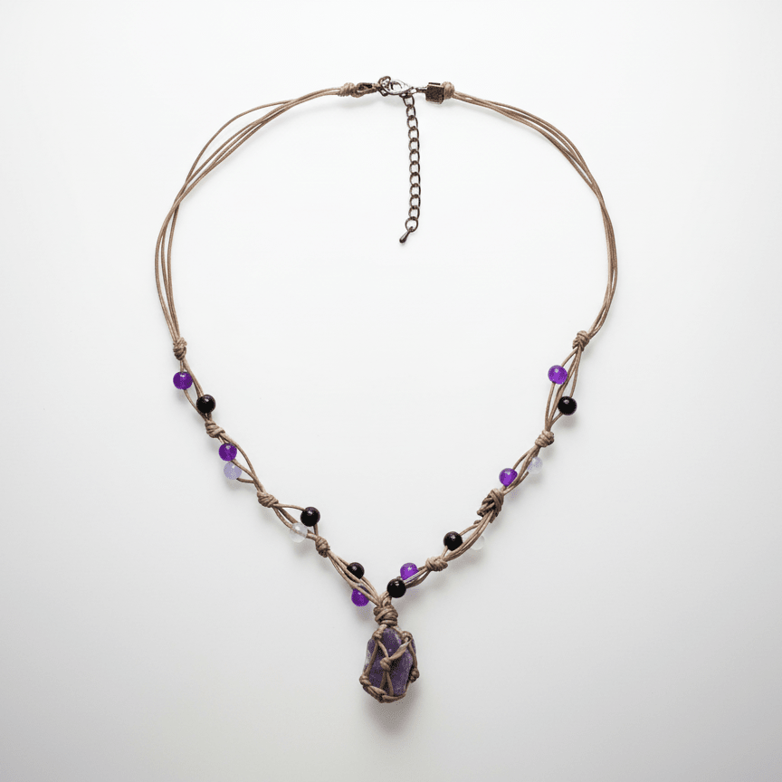 Real Stone With Hippie Necklace handmade - Made by Saloly