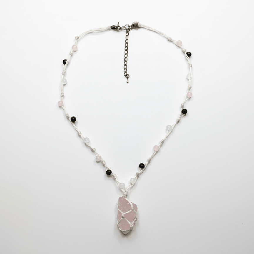 Real Stone With Hippie Necklace handmade - Made by Saloly