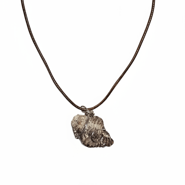 Wire Wrapping Necklace handmade - Made by Saloly