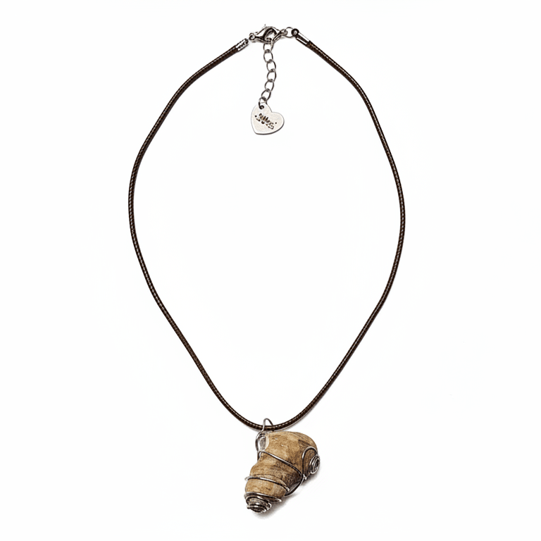 Wire Wrapping Necklace handmade - Made by Saloly